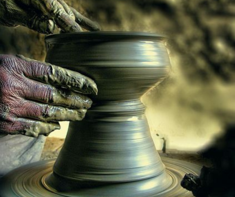 Choosing the Right Clay for Pottery